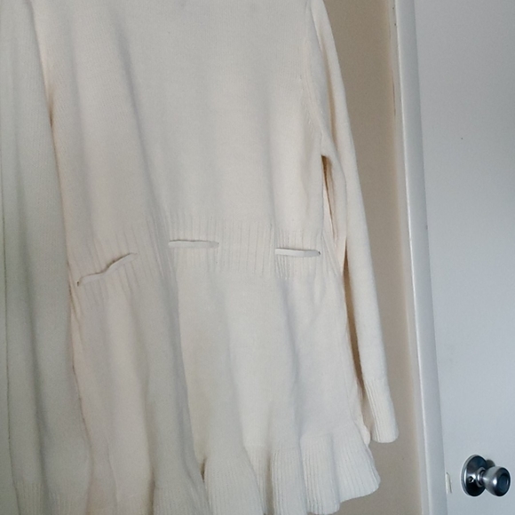 Cardigan - Picture 11 of 11